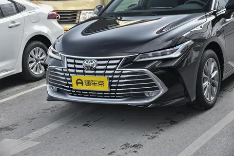 亚洲龙车身接近5米停车总剐蹭？教你一招“看点位”，把把入库！