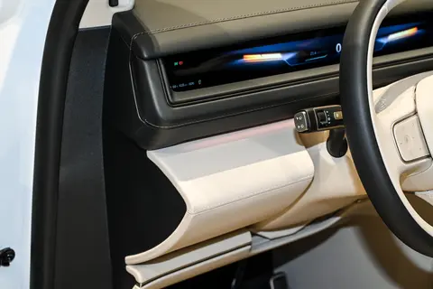 七座布局更实用，蔚来 ES8 2026 款七座行政豪华版体验如何